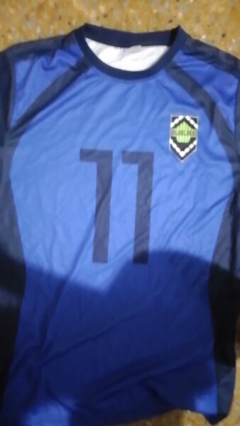 Maillot de football bleu