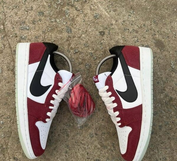 Sneakers tendance rouge et blanc