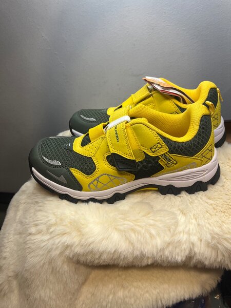 Chaussures de sport enfant jaunes