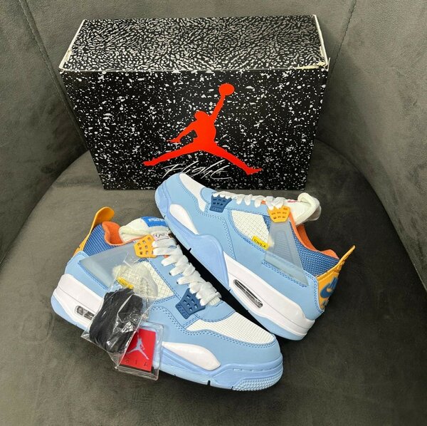 Nike Jordan 4