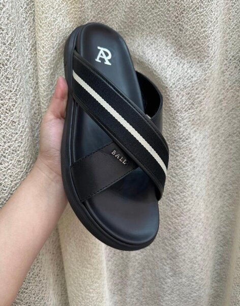 Sandales en cuir élégantes