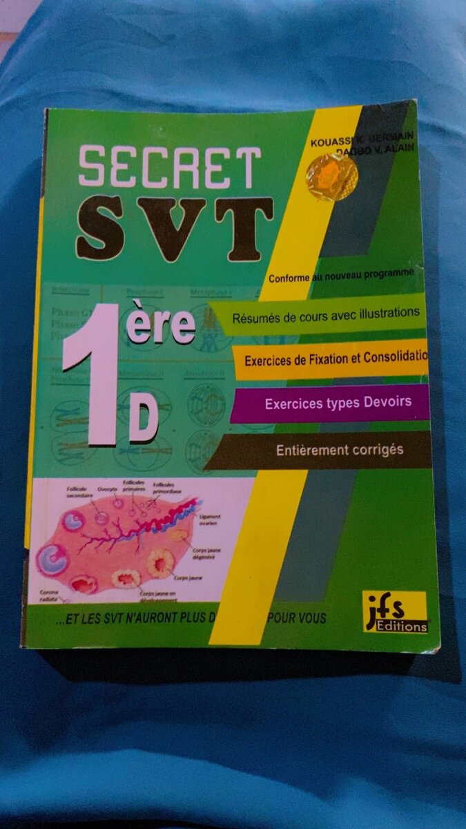 Manuel scolaire 1ère D