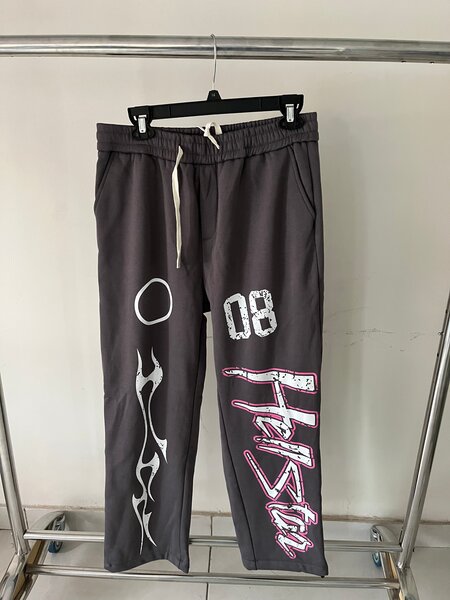 Pantalon jogging graffiti