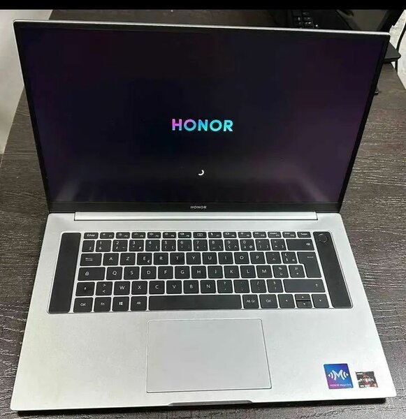 PC Portable HONOR MagicBook