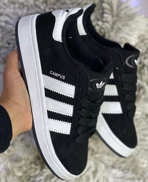 Baskets Adidas Campus Noires