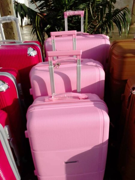 Valises à roulettes  roses