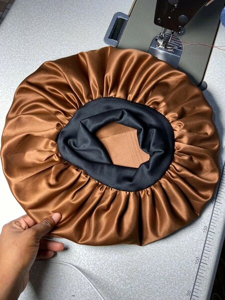 Satin bonnet