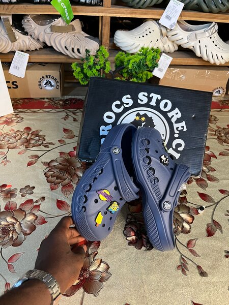 Chaussures Crocs pour adultes