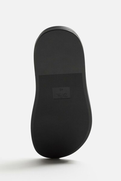 Sandales ZARA noires élégantes