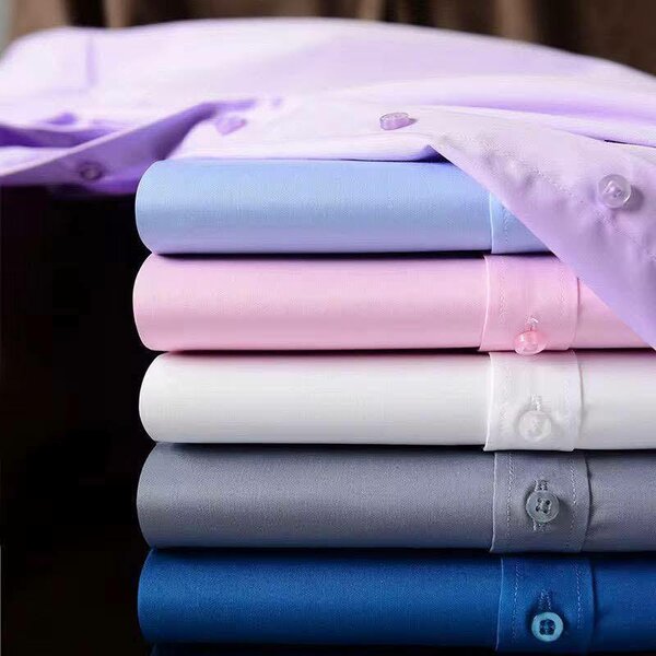 Lot de polos et chemises élégants