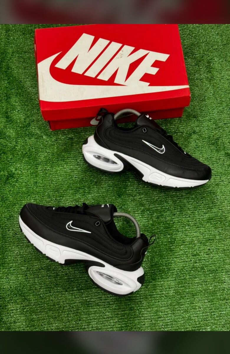 Basket Nike authentique avec sa boîte