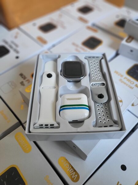 MONTRE CONNECTÉE +AIRPOD