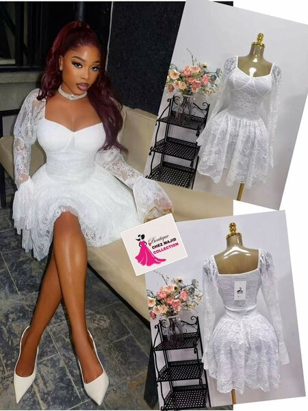 Robe élégante en dentelle blanche