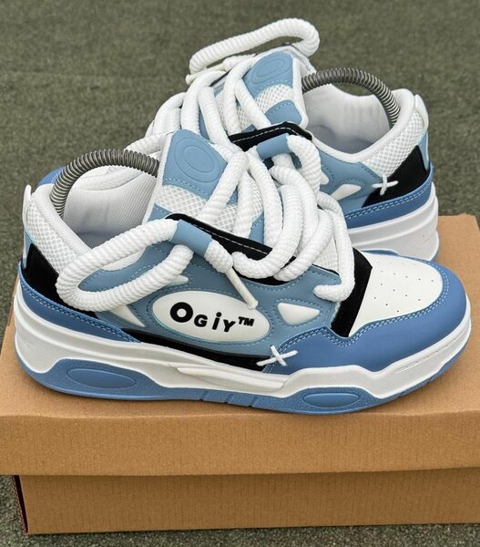 Sneakers Ogiy