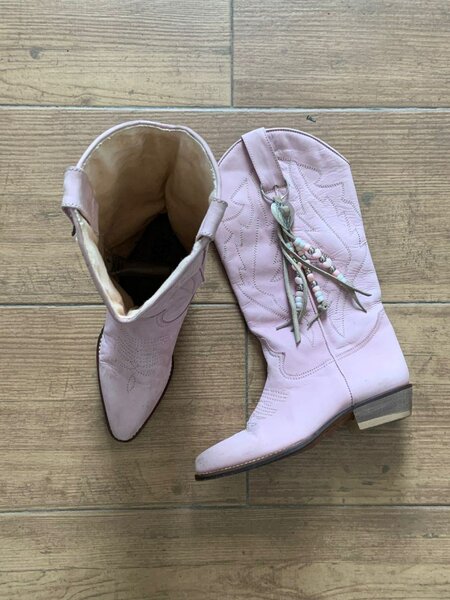 Vintage cowboy boots