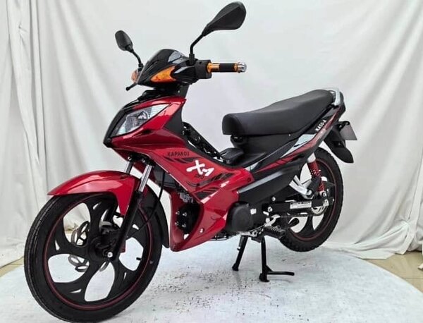 Moto Honda XRM rouge