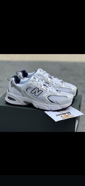 Baskets de course blanches unisexes