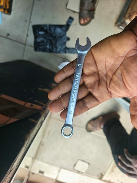 Clé mixte en acier 12mm