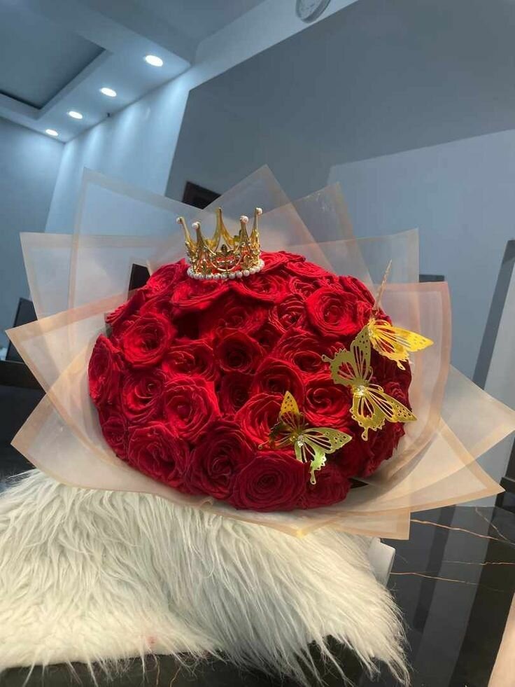 Classic flower bouquets