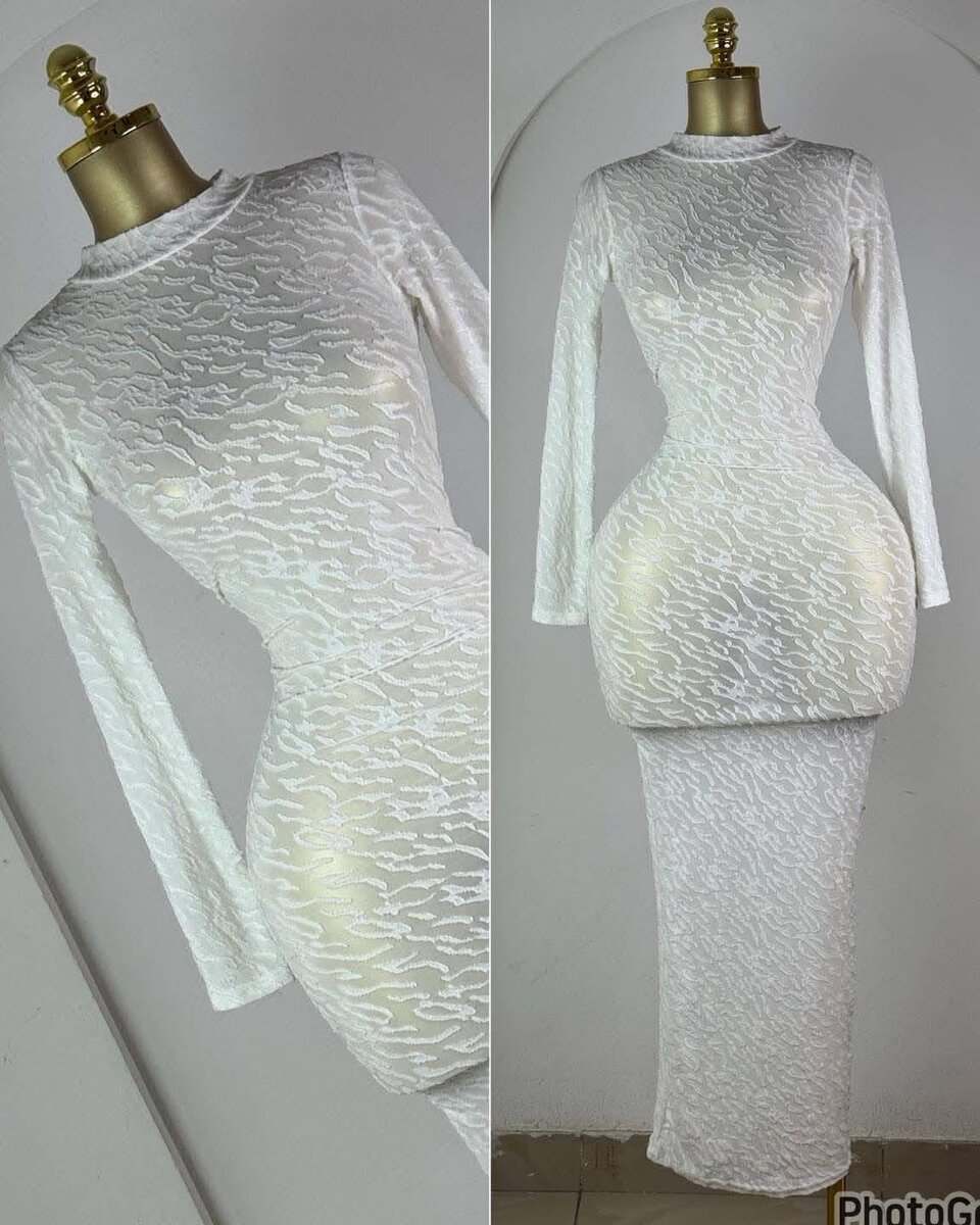 Robe blanche moulante élégante