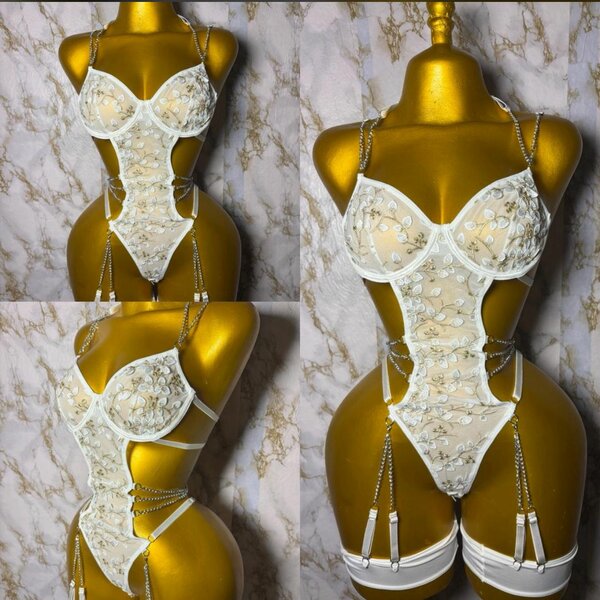 Ensemble lingerie sexy en dentelle