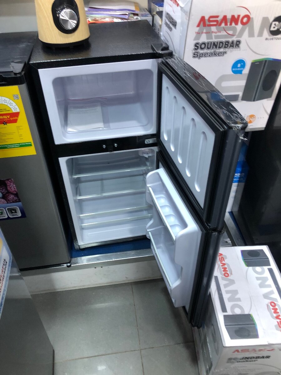 Refrigerator