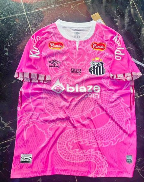 Maillot de football rose Umbro