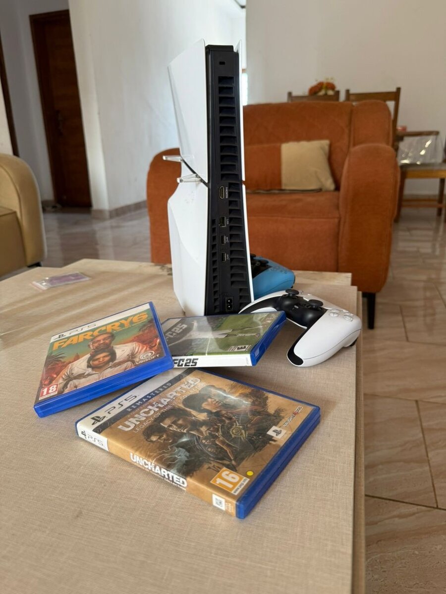 Console PlayStation 5 - Edition Standard