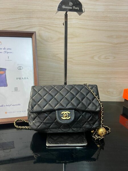 Sac à main cuir noir élégant