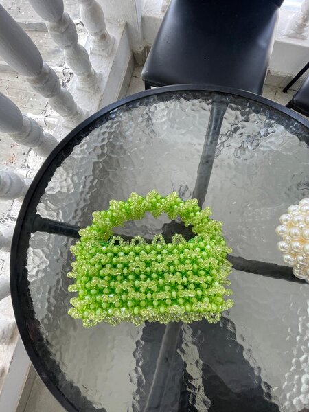 Sac à main perles vertes élégant