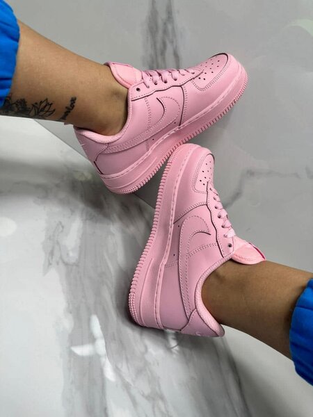 Nike Air Force 1 07 - Pink