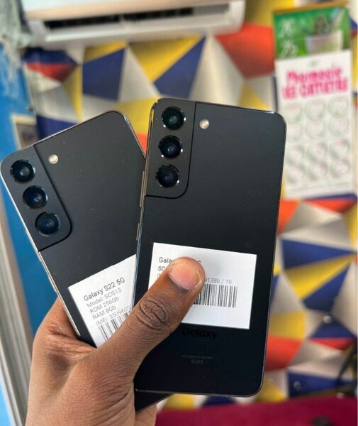 Samsung Galaxy S22 5G