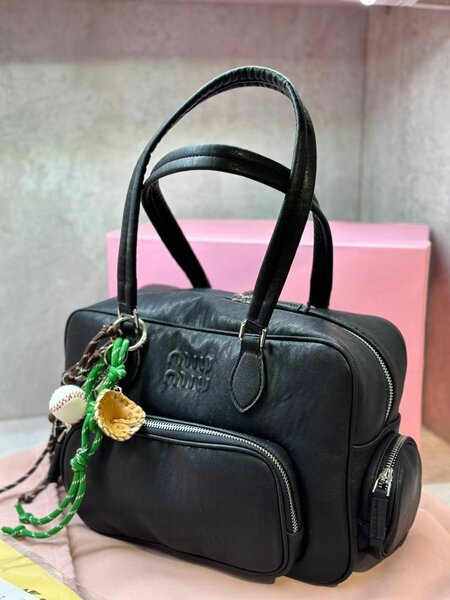 Miu miu/ бесплатная доставка