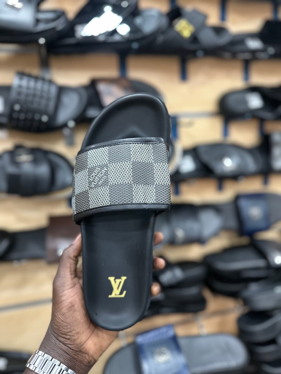 Sandales en cuir pour homme