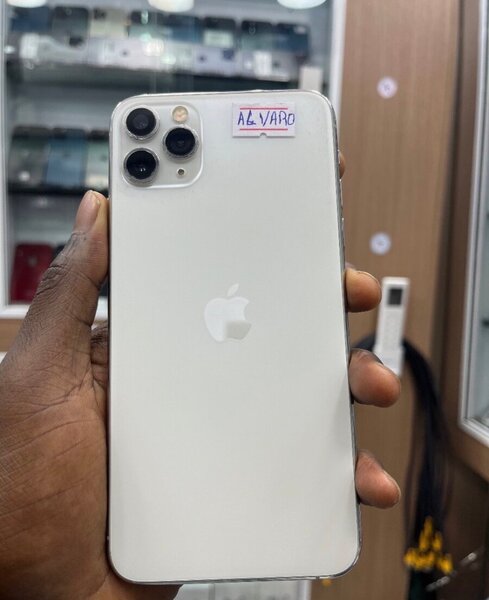 iPhone 11 Pro - Téléphone reconditionné