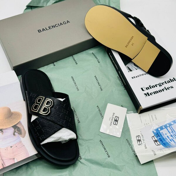 Quality branded slippers