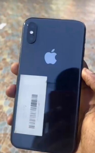 IPHONE XS MAX 256GIG- GOOD BATTERY HEALTH