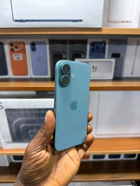 Apple iPhone 13 Bleu - Smartphone