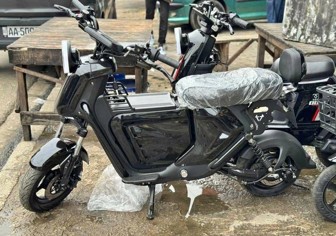 Scooter électrique compact