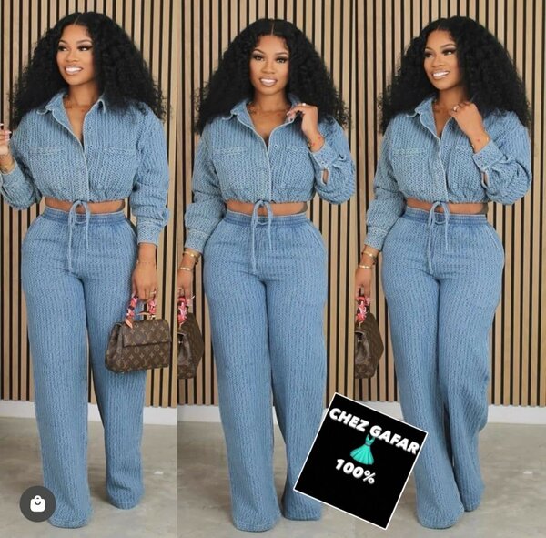 Complet pantalon et haut