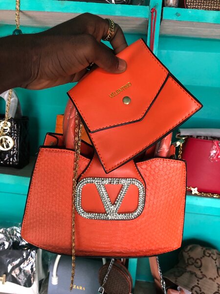 Sac à main orange élégant