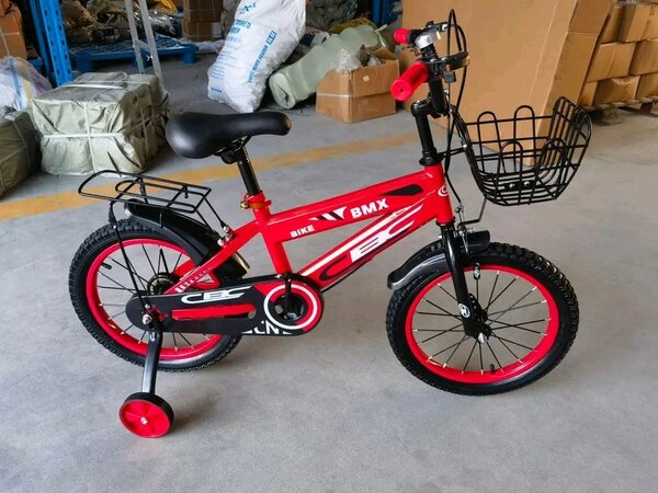 Vélo enfant BMX rouge