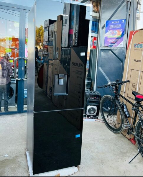 Brand New Hisense mirror