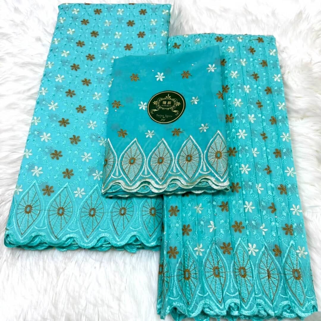 Tissus Brodé Africain Coloré