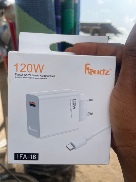 Chargeur Rapide USB-C 120W