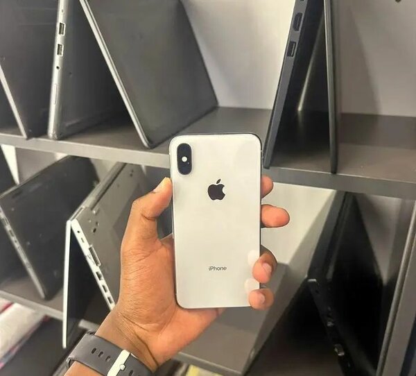 iPhone X Apple blanc reconditionné