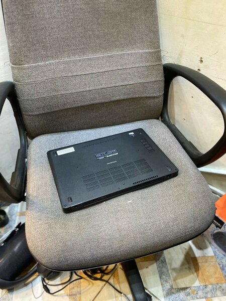 Dell latitude 5480 core i3 7th gen