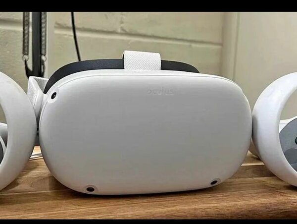 Casque VR avec manettes