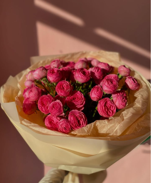 Пионовидные розы