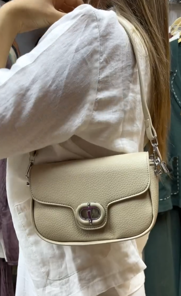 сумка бежевая